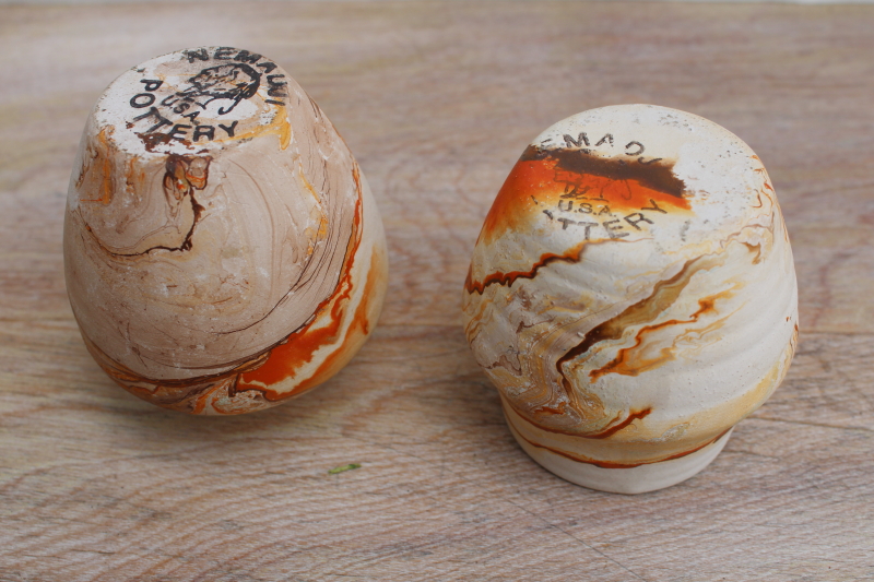 photo of vintage Nemaji pottery, tiny pots or vases w/ orange swirl marbled color #3