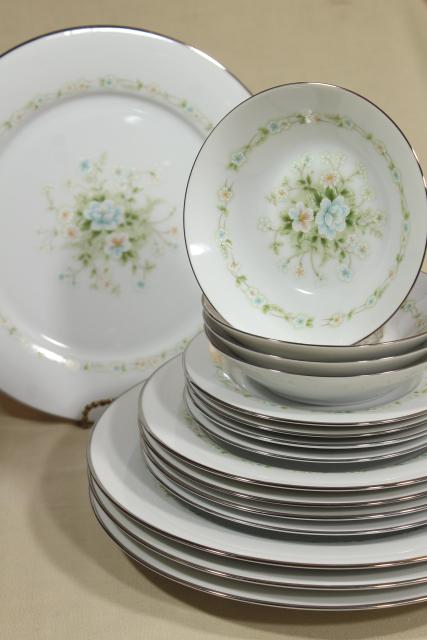 photo of vintage Noritake china, Poetry pattern set for 4, blue & green floral dinnerware #1