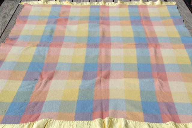 photo of vintage North Star pure wool bed blanket, candy colors pastel checked plaid #4