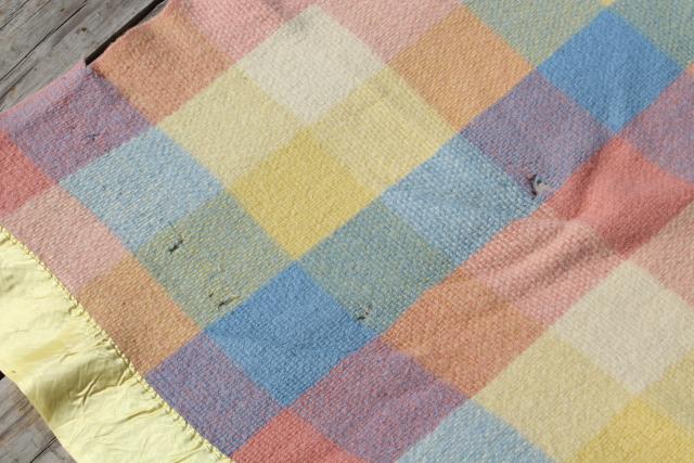 photo of vintage North Star pure wool bed blanket, candy colors pastel checked plaid #5