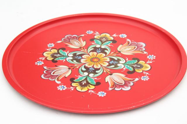 photo of vintage Norway rosemaled folk art round metal serving tray, Norwegian rosemaling #2