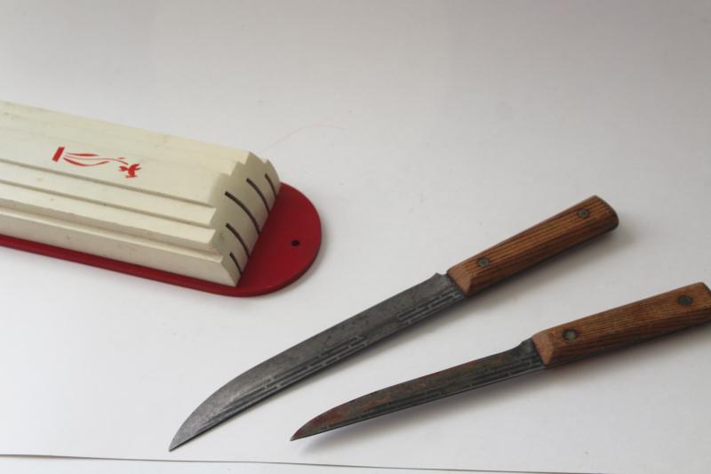 photo of vintage Nuway knife block , 1930s red & white wall hanging wood rack for kitchen knives #3