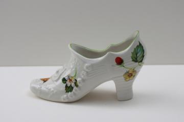 catalog photo of vintage Old Foley strawberry pattern china shoe, James Kent England