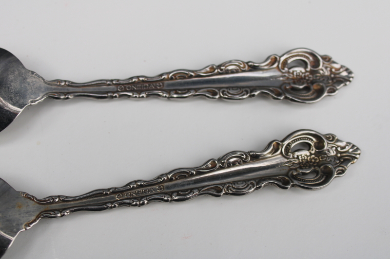 photo of vintage Oneida stainless flatware Da Vinci pattern teaspoons, spoons w/ ornate pierced handle #4