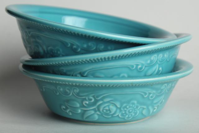 photo of vintage Oven Serve Homer Laughlin turquoise fruit bowls, embossed design #2