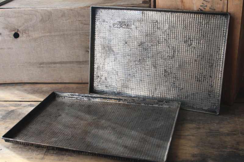 photo of vintage Ovenex waffle texture metal baking pans, jelly roll sheet cake or cookie sheets #1