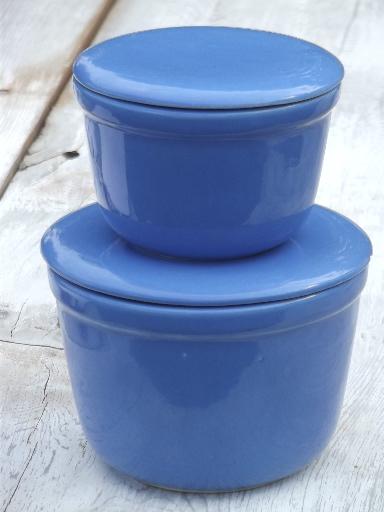 photo of vintage Oxfordware pottery fridge boxes, set of covered bowls in cornish blue #1