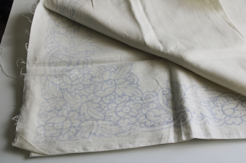 photo of vintage Paragon pure linen tablecloth stamped for cutwork embroidery, Renaissance 59 x 79  #5