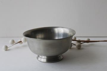 catalog photo of vintage Paul Revere reproduction bowl, vintage pewter bowl traditional colonial style