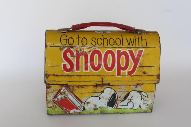 photo of vintage Peanuts Snoopy lunchbox, metal lunch box Go To School With Snoopy #6