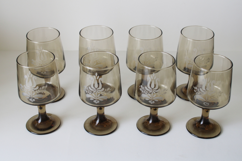 photo of vintage Pfaltzgraff Village pattern glassware, set of smoke glass water or wine glasses never used  #5