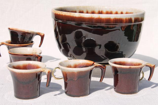 photo of vintage Pfaltzgraff gourmet brown drip glaze pottery punch set bowl & hook handle cups #4