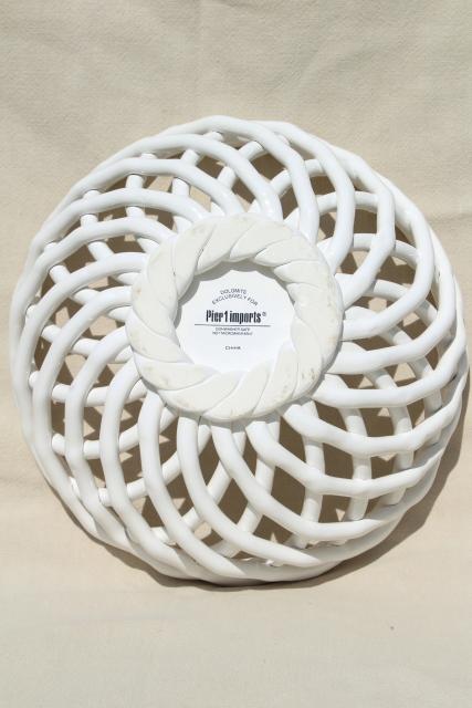 vintage Pier 1 glossy white ceramic basket weave fruit bowl centerpiece