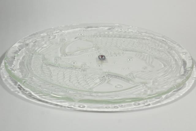 photo of vintage Pilgrim glass Pisces astrological sign fish plate, mid century mod art glass #5