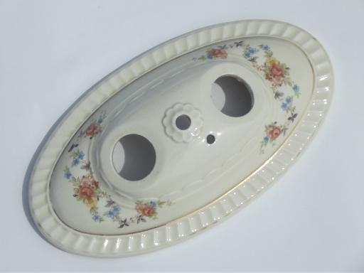 photo of vintage Porcelier flowered porcelain flush mount ceiling light fixture #3