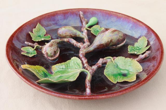 photo of vintage Portugal pottery majolica, hand painted ceramic plate w/ life sized figs #6