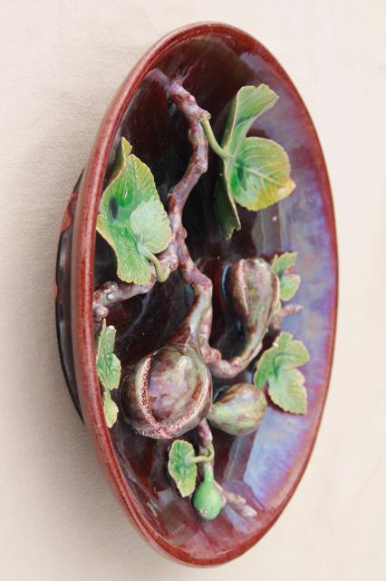 photo of vintage Portugal pottery majolica, hand painted ceramic plate w/ life sized figs #7