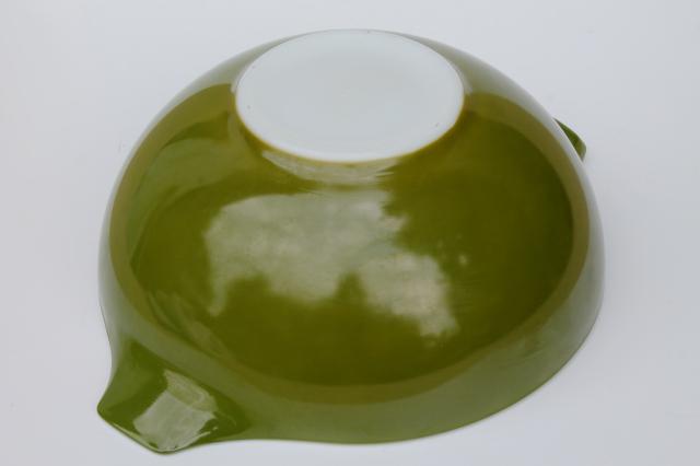 photo of vintage Pyrex 444 4 qt cinderella mixing bowl, retro crazy daisy solid green color #4