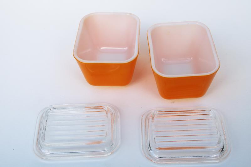 photo of vintage Pyrex ORANGE fridge boxes refrigerator containers w/ clear glass lids #3