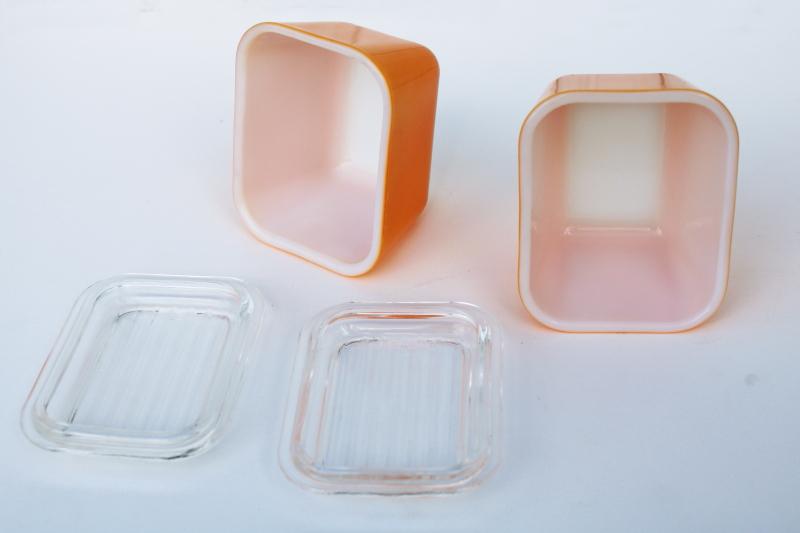 photo of vintage Pyrex ORANGE fridge boxes refrigerator containers w/ clear glass lids #6