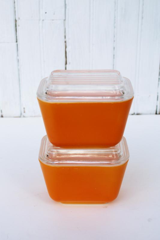 photo of vintage Pyrex ORANGE fridge boxes refrigerator containers w/ clear glass lids #8