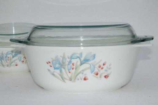 photo of vintage Pyrex blue iris mixing bowl mix & bake casseroles w/ clear glass lids #3