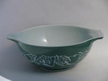 catalog photo of vintage Pyrex kitchen glass mixing bowl, teal green w/ fruit salad pattern