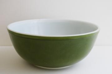 catalog photo of vintage Pyrex mixing bowl, reverse primary big deep green solid color bowl