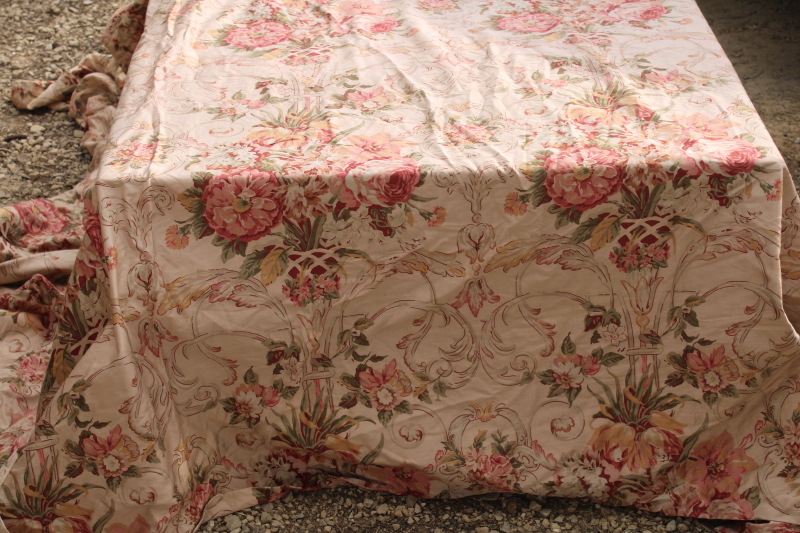 photo of vintage Ralph Lauren Guinevere floral cotton sateen fabric king size duvet cover #1