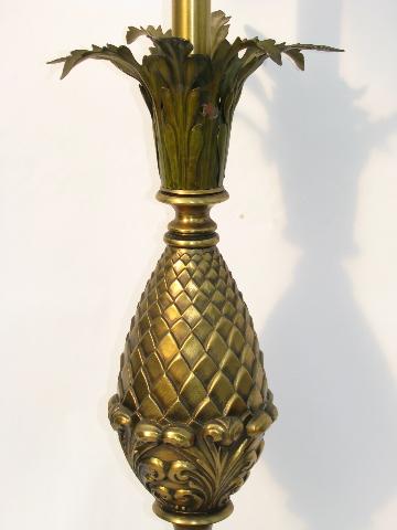 photo of vintage Rembrandt brass pineapple lamp with glass diffuser #3