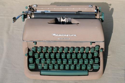 photo of vintage Remington  portable typewriter w/ tweed case, 50s Remington Quiet-Riter typewriter #8