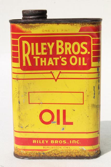 photo of vintage Riley Bros That's Oil can, old advertising tin from garage gas station auto body shop #2