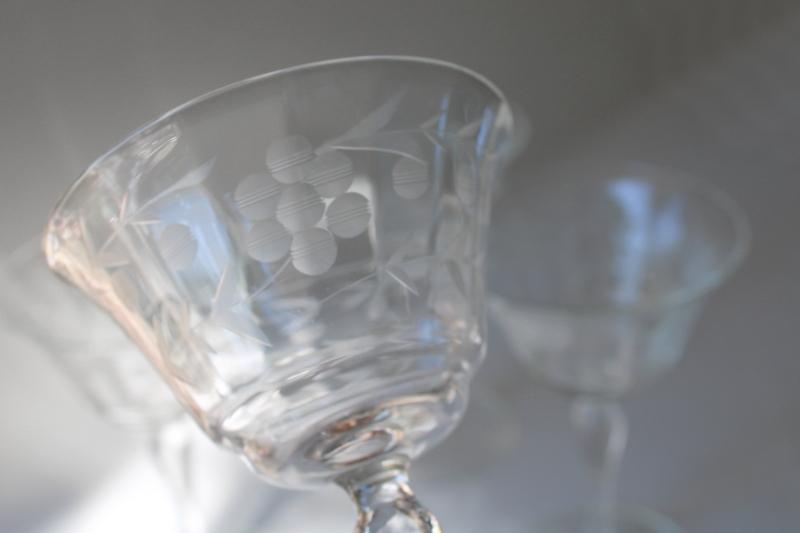 photo of vintage Rock Sharpe Libbey etched glass stemware, panel optic champagne glasses #3