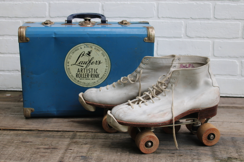 photo of vintage Roller Derby skates good wheels Hyde white leather boots size 10  #1