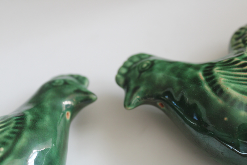 photo of vintage Rowe pottery S&P shakers set green glaze roosters or hens  #5