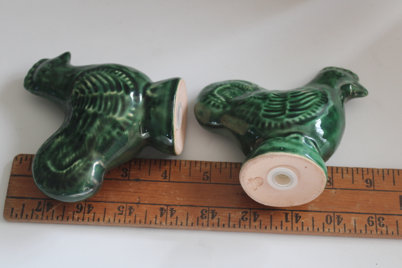 photo of vintage Rowe pottery S&P shakers set green glaze roosters or hens  #7