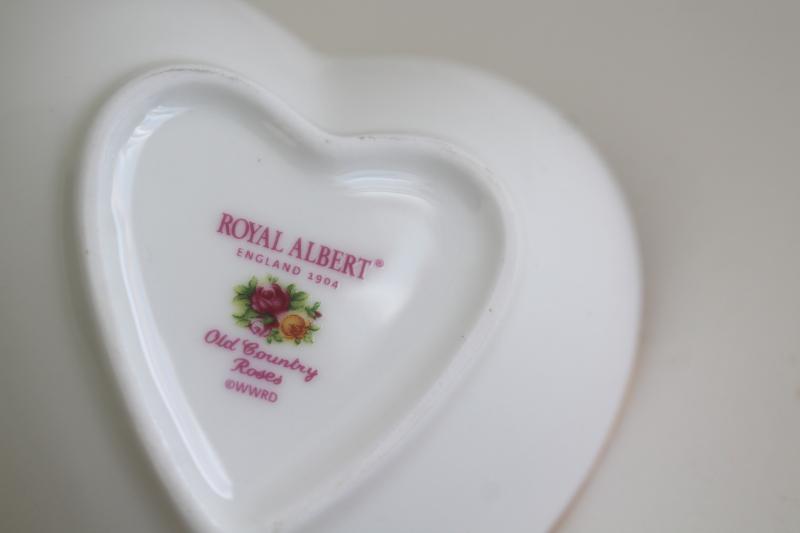 photo of vintage Royal Albert Old Country Roses bone china heart shaped trinket dish #2