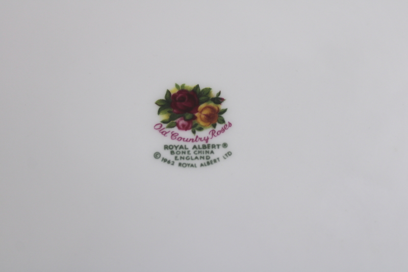 photo of vintage Royal Albert Old Country Roses domed cake plate, low plateau  #4