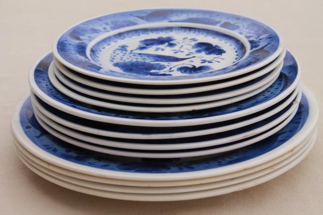 photo of vintage Royal Copenhagen Aluminia faience pottery blue & white peacock plates #8