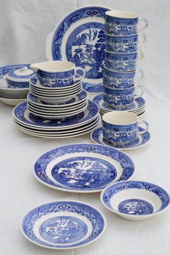 photo of vintage Royal china blue willow luncheon tea set for six w/ Homer Laughlin serving bowl #9