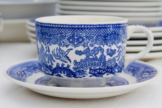 photo of vintage Royal china blue willow luncheon tea set for six w/ Homer Laughlin serving bowl #11