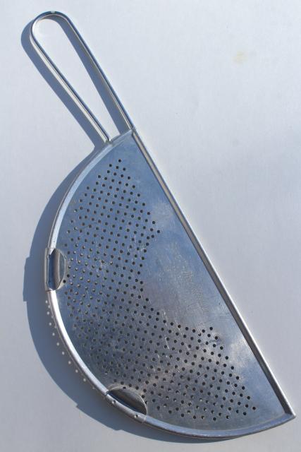 photo of vintage Safe-T Food Strainer kitchen utensil, hand held drainer sieve for pots & pans #1