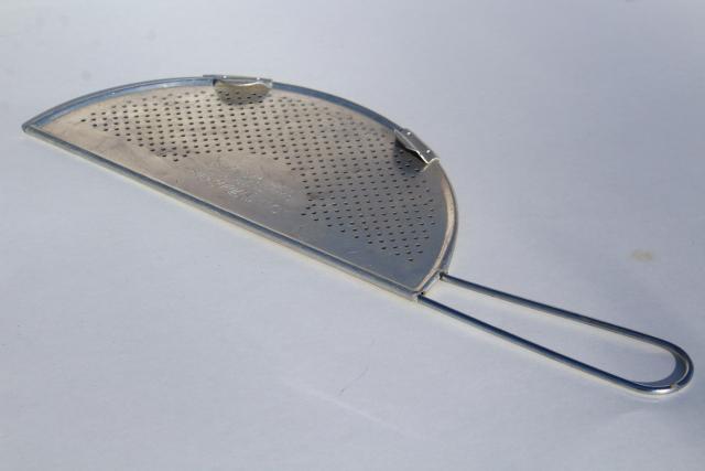 photo of vintage Safe-T Food Strainer kitchen utensil, hand held drainer sieve for pots & pans #2