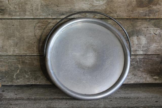 photo of vintage Scottish griddle for oat cakes, baking scones - round aluminum pan w/ handle #5