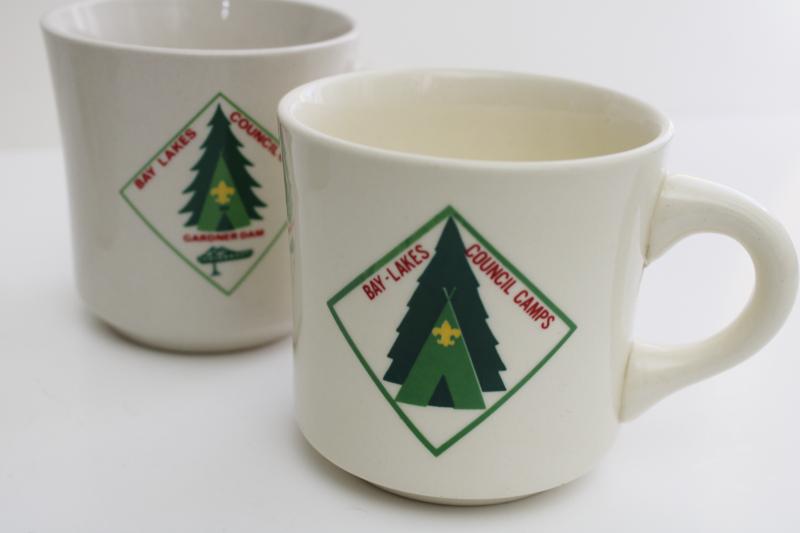 photo of vintage Scout camp mugs, restaurant china Boy Scouts Bay Lakes Wisconsin BSA #5