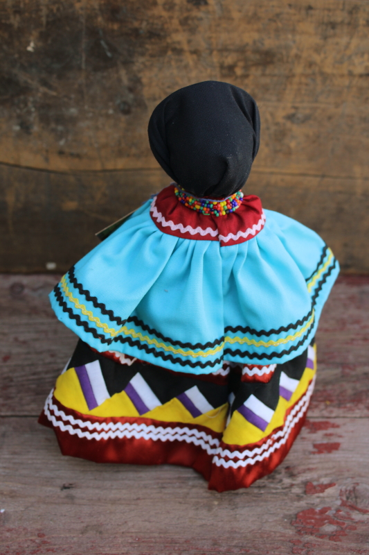 photo of vintage Semiole tribe hand crafted palmetto fiber doll w/ folk costume, original tag  #7