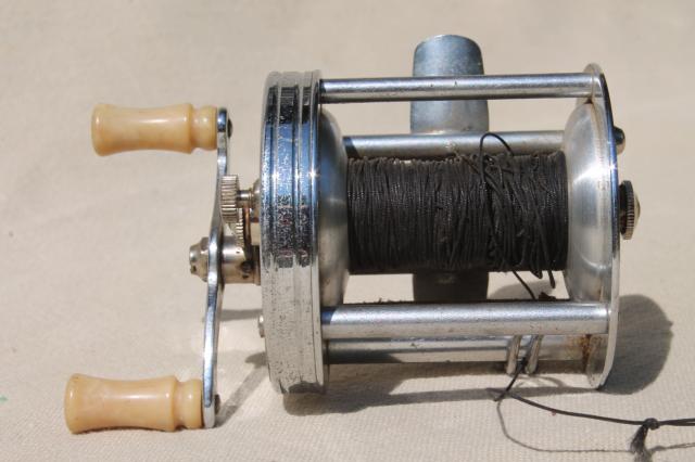 photo of vintage Shakespeare Tackle Co fishing reels, Pflueger Trump  1943 & Criterion 1960 #4