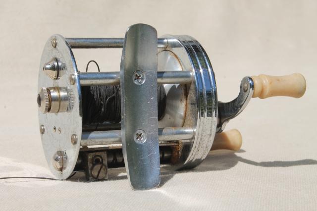 photo of vintage Shakespeare Tackle Co fishing reels, Pflueger Trump  1943 & Criterion 1960 #6