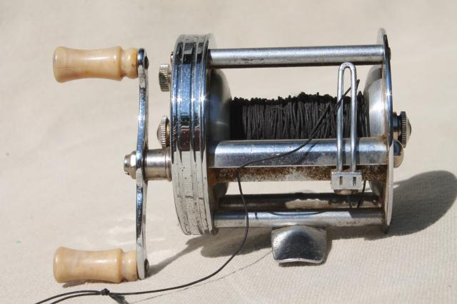 photo of vintage Shakespeare Tackle Co fishing reels, Pflueger Trump  1943 & Criterion 1960 #7