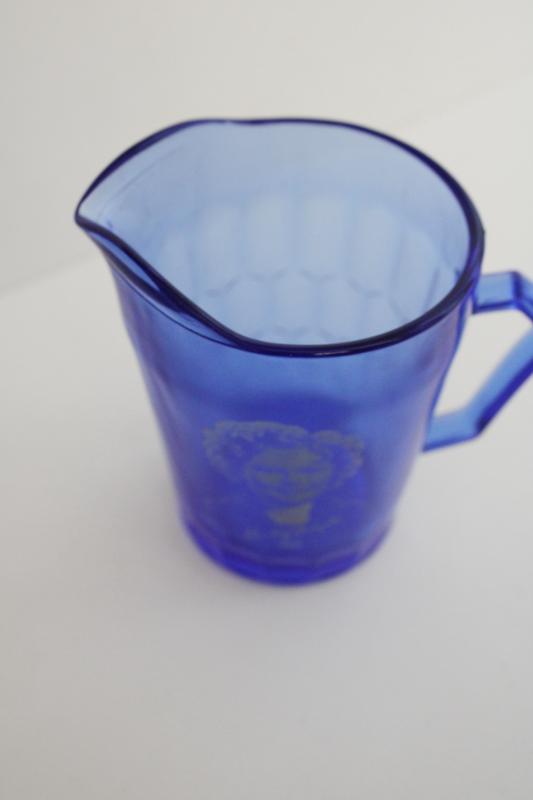 photo of vintage Shirley Temple pitcher, cobalt blue depression glass Hazel Atlas #3